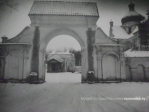 Брама Мікалаеўскай царквы