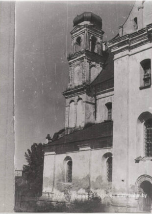 Мікалаеўская царква, фрагмент бакавога фасада